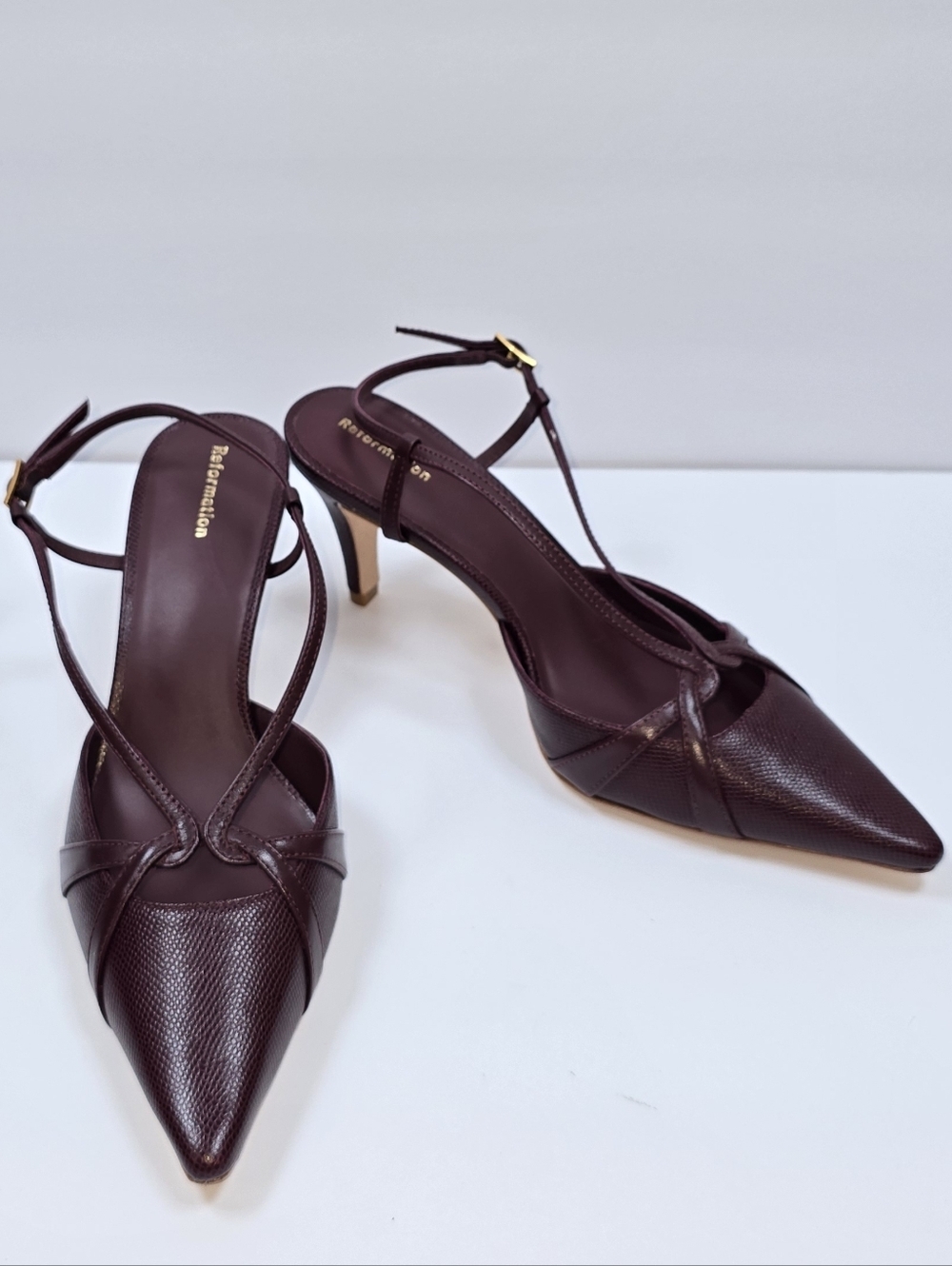Reformation Patty Slingback Burgundy Embossed Leather Pointed Toe Heels Sz 7.5 - Picture 3 of 15